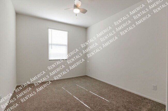 Building Photo - 5468 W Monterey Dr