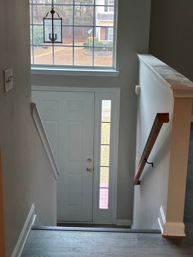 Building Photo - 110 Ashbury Dr