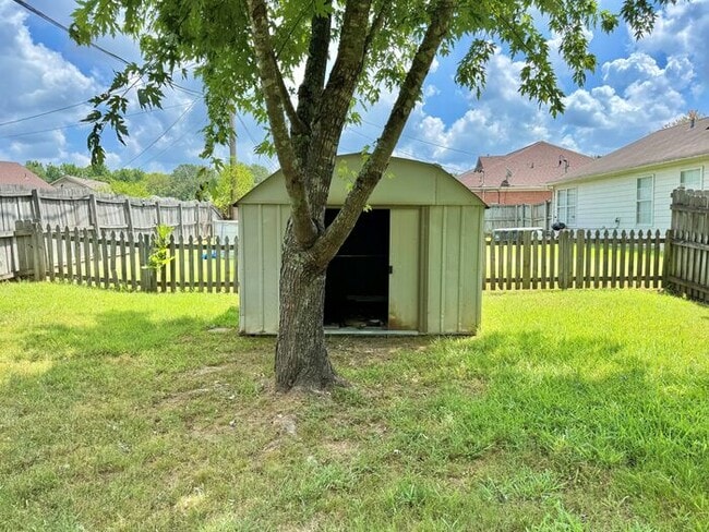 Building Photo - 4386 Elysian Dr