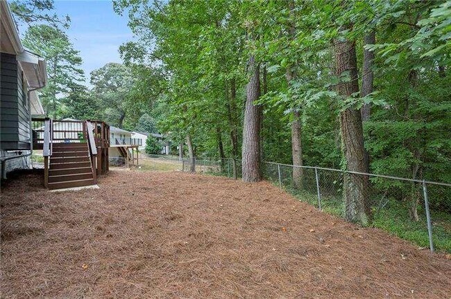 Building Photo - 3137 Ann Rd SE