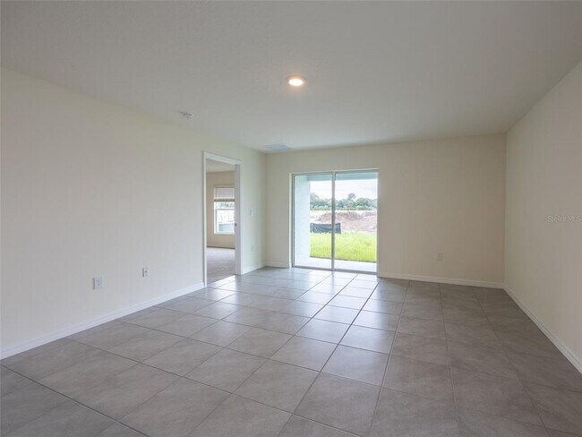 Building Photo - 3820 Mannered Gold Ave