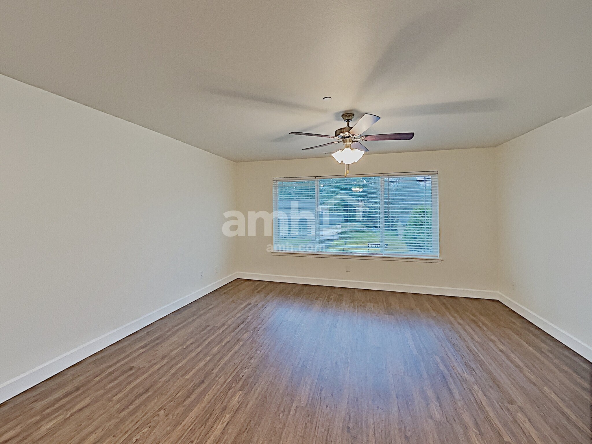 Building Photo - 13610 107th Ave Ct E