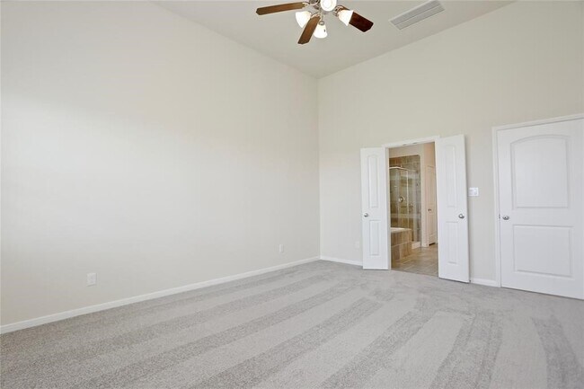 Building Photo - 2218 Golden Bay Ln
