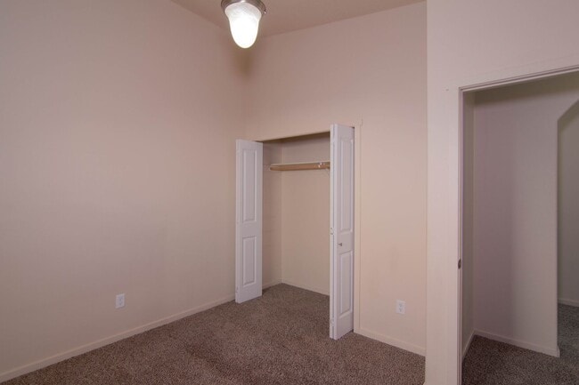 Building Photo - COMING SOON !! 4 Bed 2 bath 5 Mile Prairie newer home with open concept design