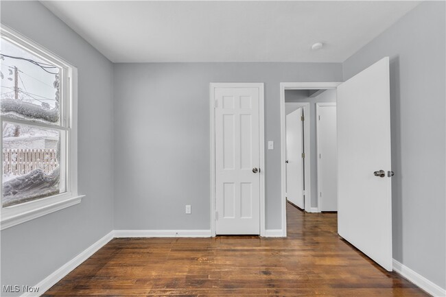 Building Photo - 15304 Benhoff Dr