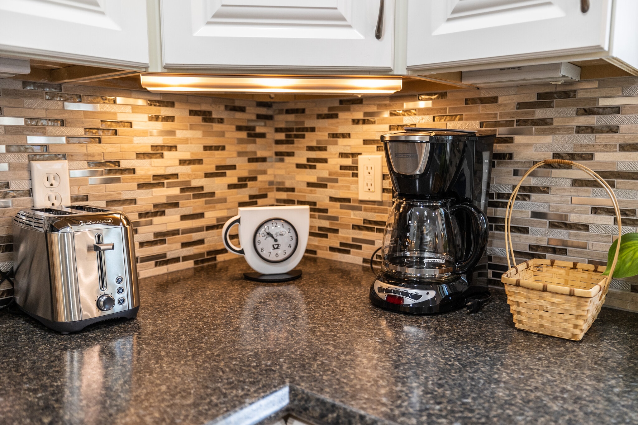 Toaster and Coffee Maker - 73 Maxwell Dr