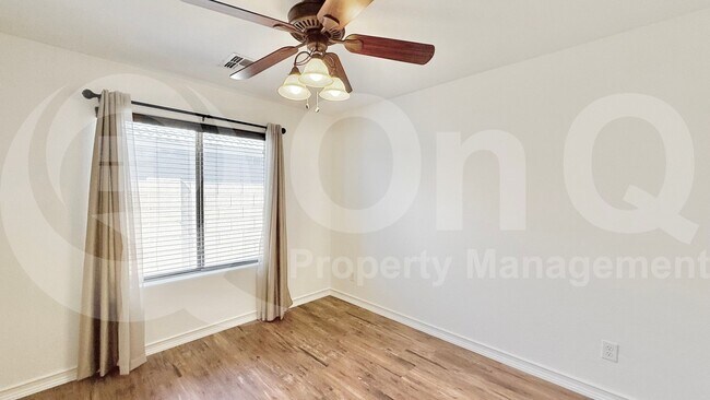 Building Photo - 20784 N Jones Ct