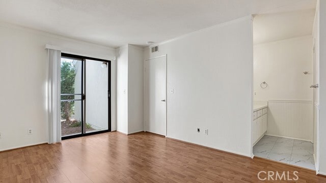 Building Photo - 35 Tarocco