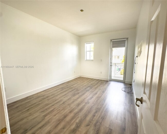 Building Photo - 10728 NW 76th Ln