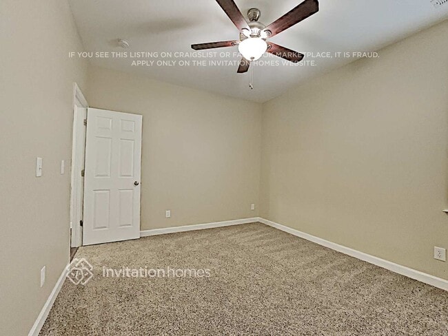 Building Photo - 18610 The Commons Blvd