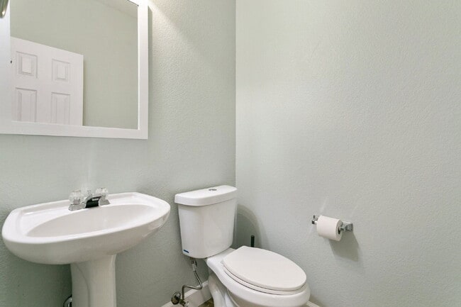 Building Photo - 5145 Stone Fence Dr