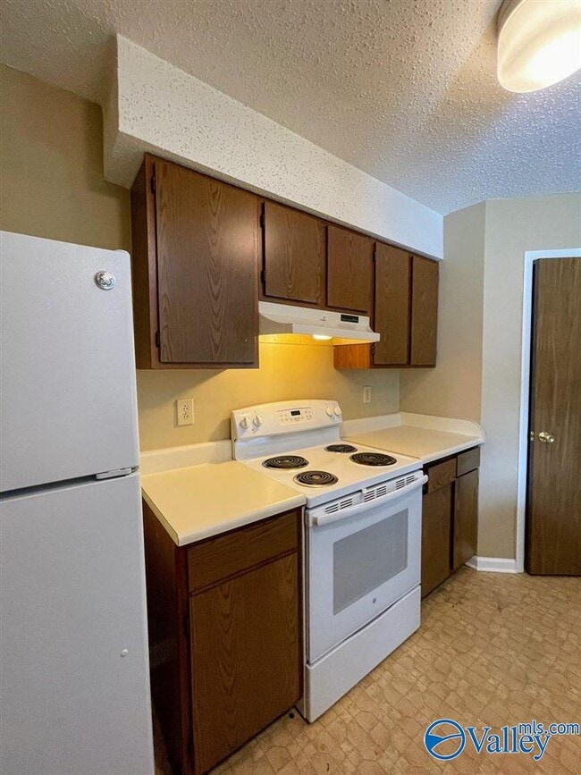 Building Photo - 111 Westscott Dr