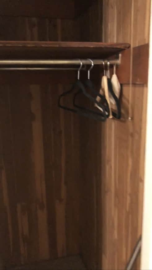 Cedar closet - 929 Jancey St