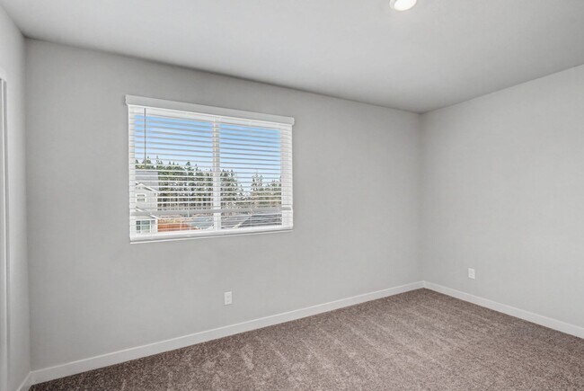 Building Photo - Spacious New Construction 4 Bed, 2.5 Bath Home in Coburn Terrace