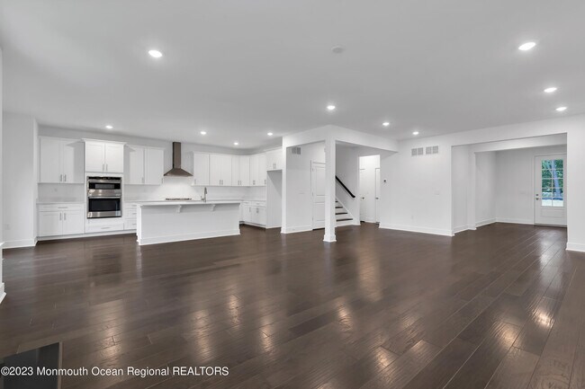 Building Photo - 110 Woolley Ct