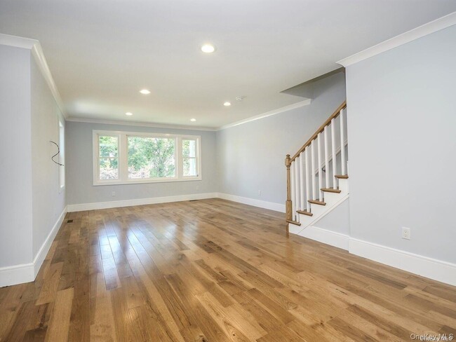 Building Photo - 59 Hickory Rd