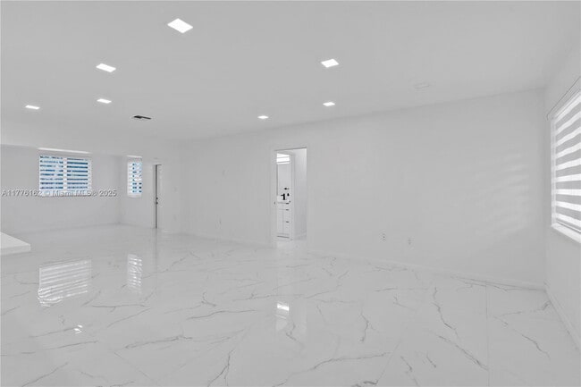 Building Photo - 9375 SW 181st Terrace
