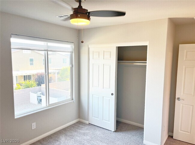 Building Photo - 4461 Lantern Point Ave