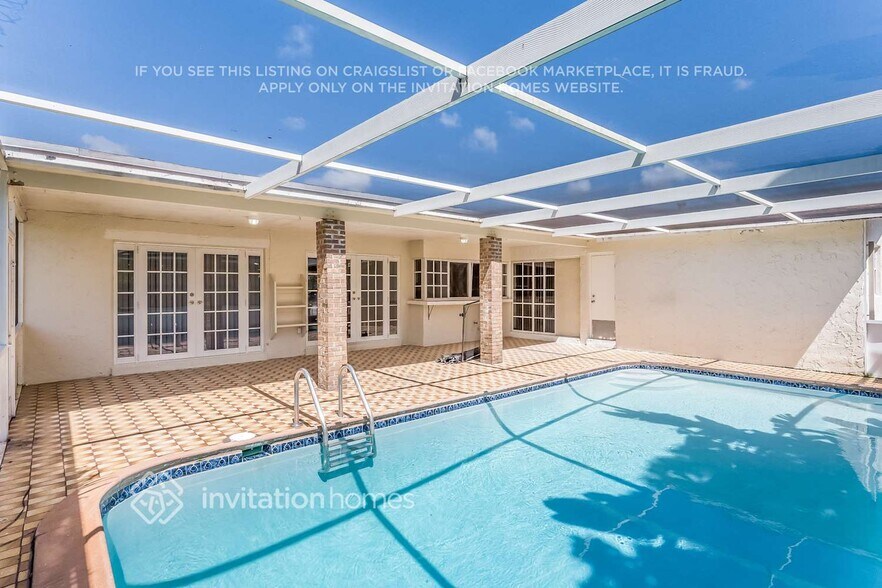 Building Photo - 8830 Johnson St