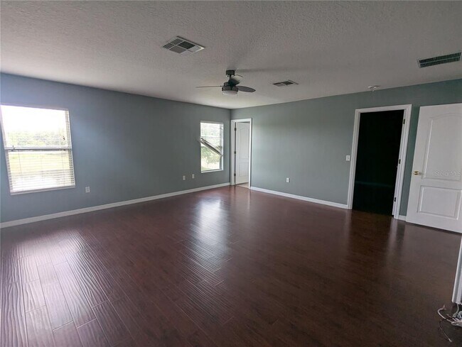 Building Photo - 17527 Balmaha Dr