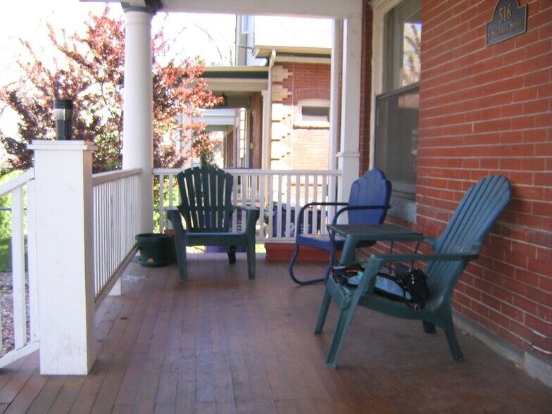 Building Photo - 516 S Sherman St