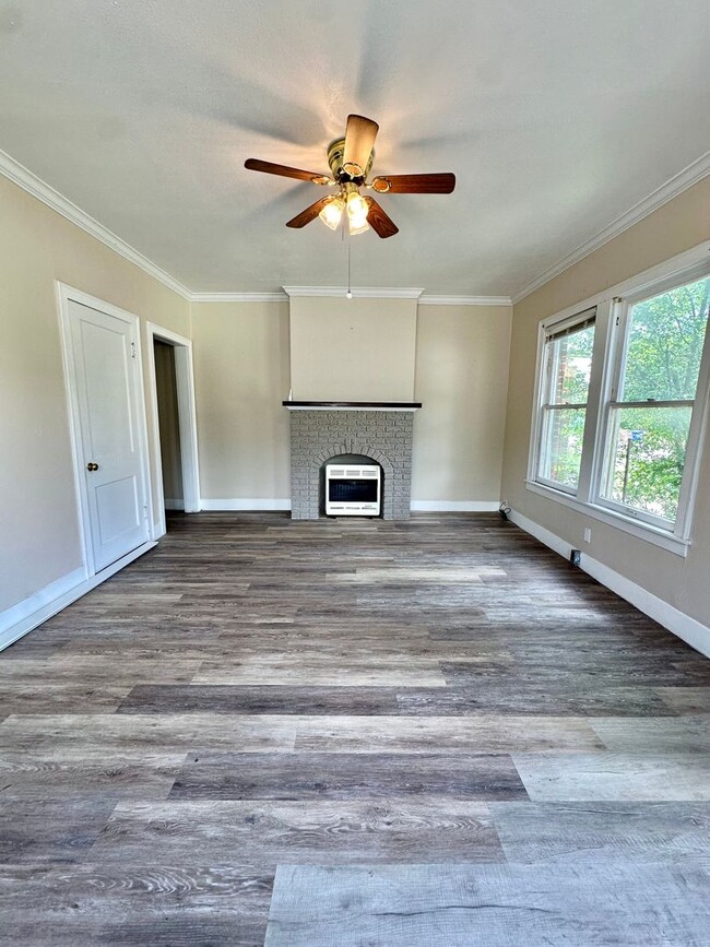 Building Photo - Coming Soon... 1-Bedroom Duplex in Santa Rita