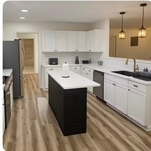 Building Photo - Calle Cadena