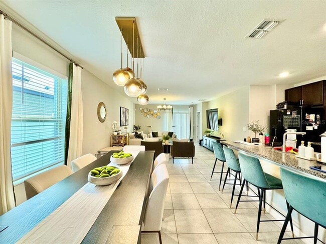 Building Photo - 7309 Canterbury Bells Ct