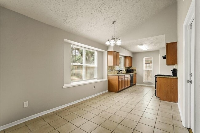 Building Photo - 22526 Market Square Ln