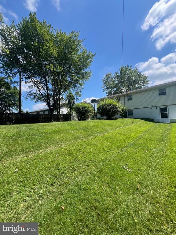 Building Photo - 6854 Arbor Ln