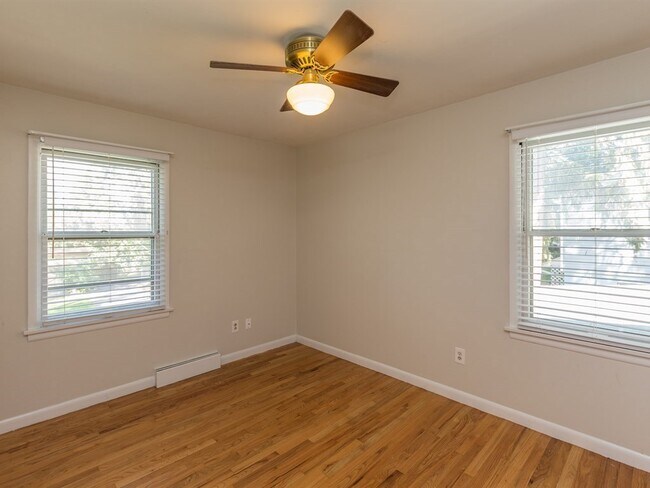 Building Photo - 4821 N Greenwood Blvd