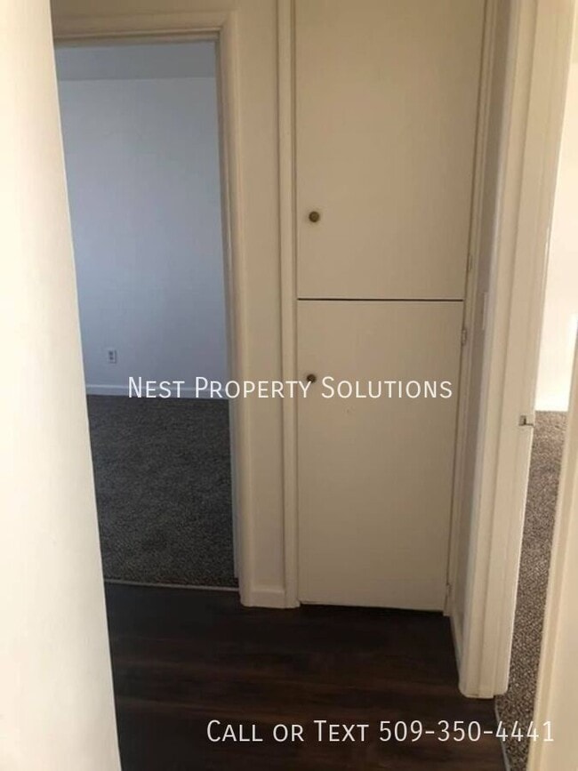 Building Photo - 1231 Arlington Dr