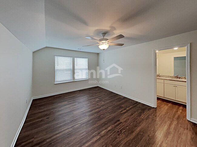 Building Photo - 142 Cheatham Hill Ln