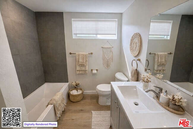 Building Photo - 1302 Amethyst St