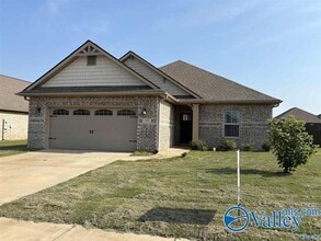 Building Photo - 105 Missouri Dr