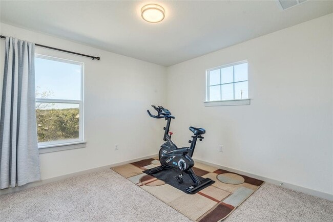 Building Photo - 10932 Defender Trl