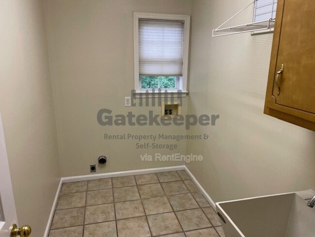 Building Photo - 94 Barrington Ridge Ct