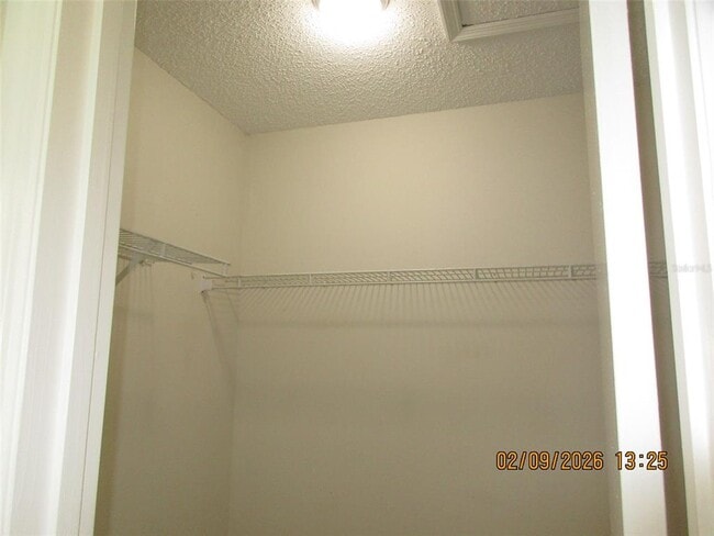 Building Photo - 185 Seabreeze Cir