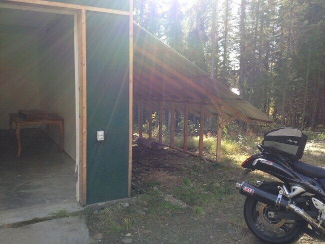 Building Photo - 3911 Murphy Dome Rd