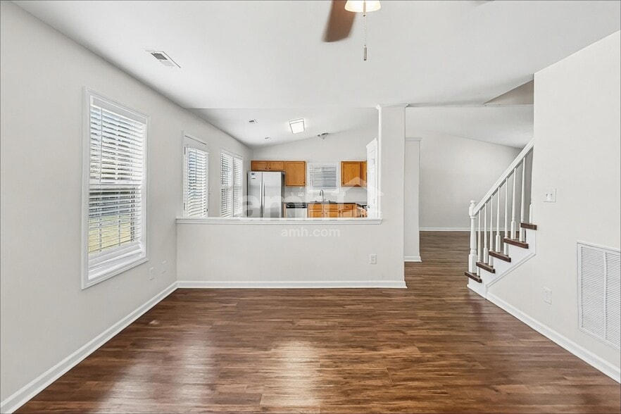 Building Photo - 10502 Glory Meadow Ct