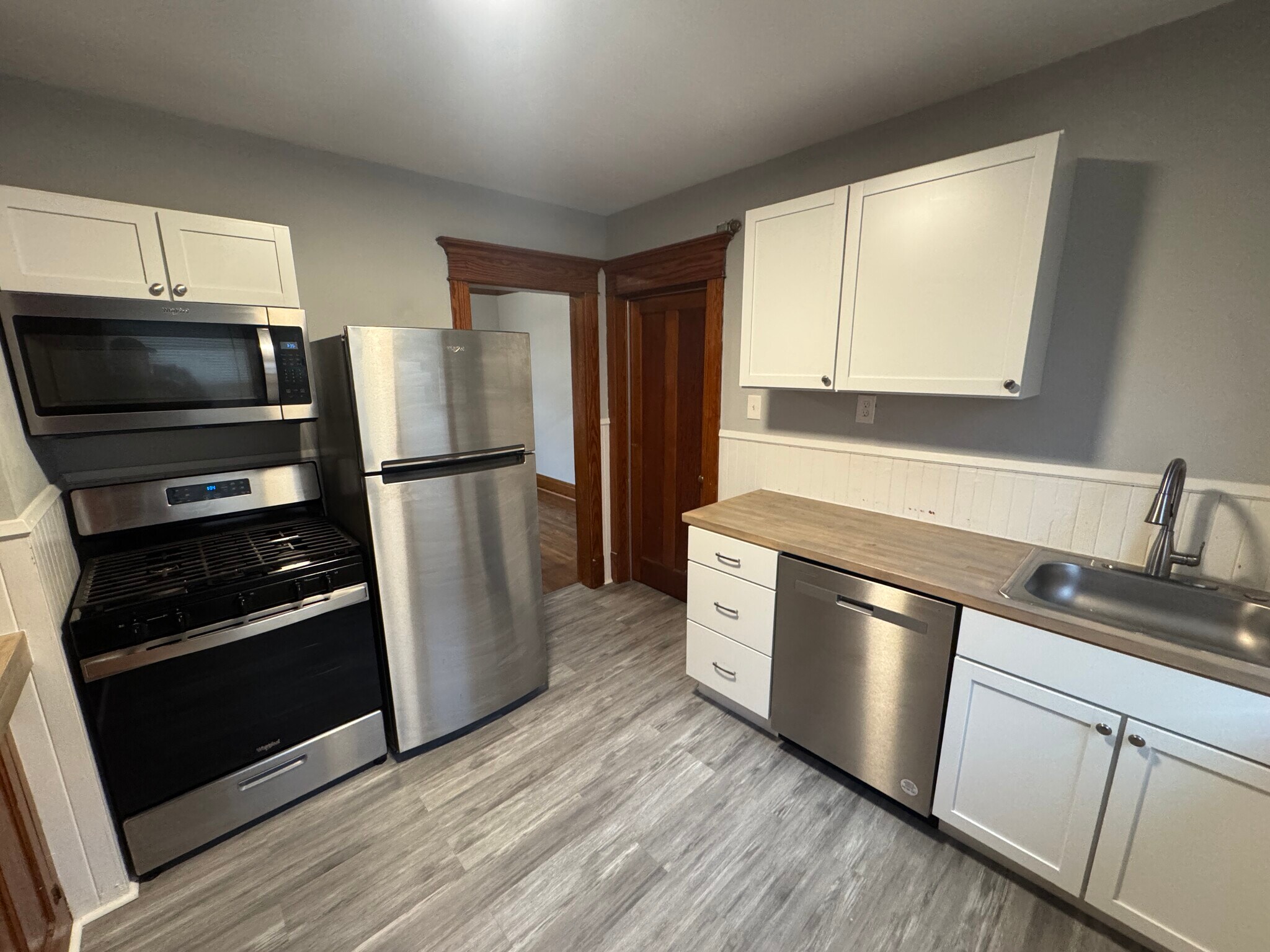 Building Photo - 87 Tacoma Ave