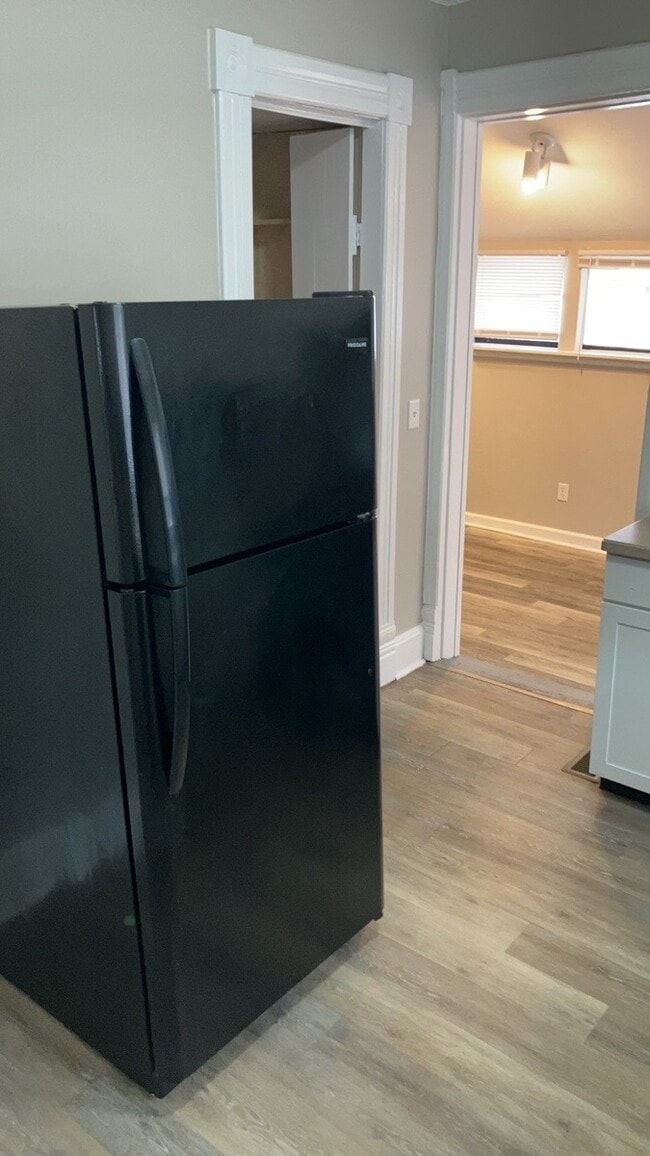 Building Photo - 1150 Creighton Ave