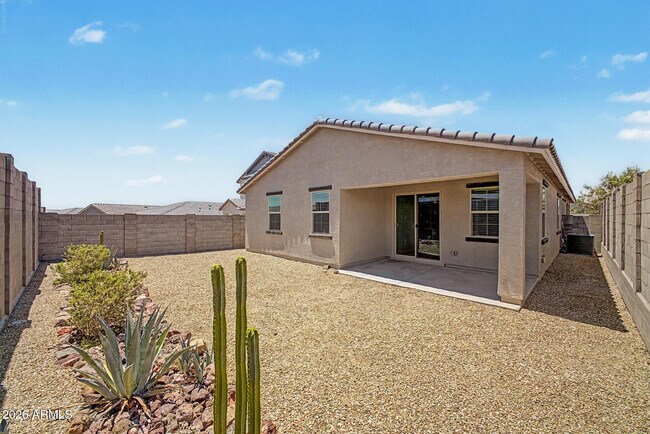 Building Photo - 17239 W Desert Sage Dr