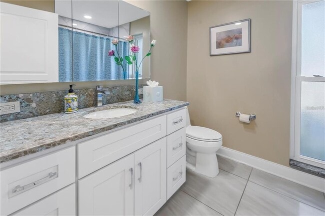 Building Photo - 10073 S Yacht Club Dr