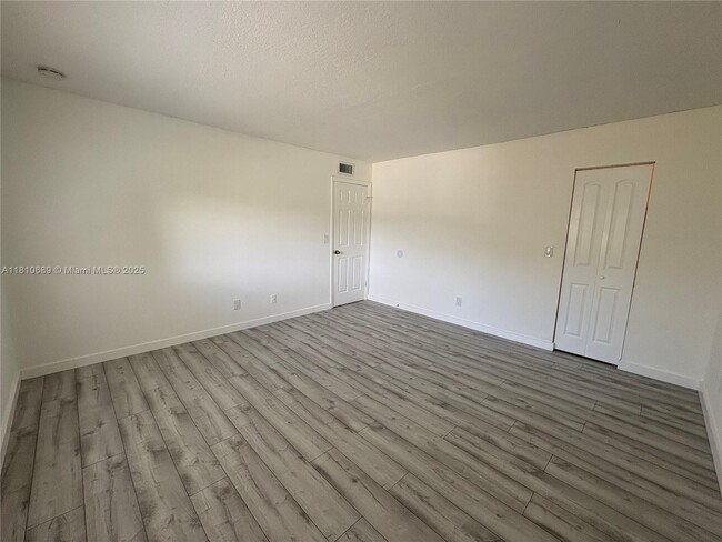 Building Photo - 5967 NW 23rd St