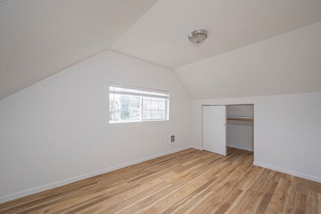 Building Photo - $2845/mo - 3 Bed/2 Bath Updated Home in the Heart of the Alberta Arts District!