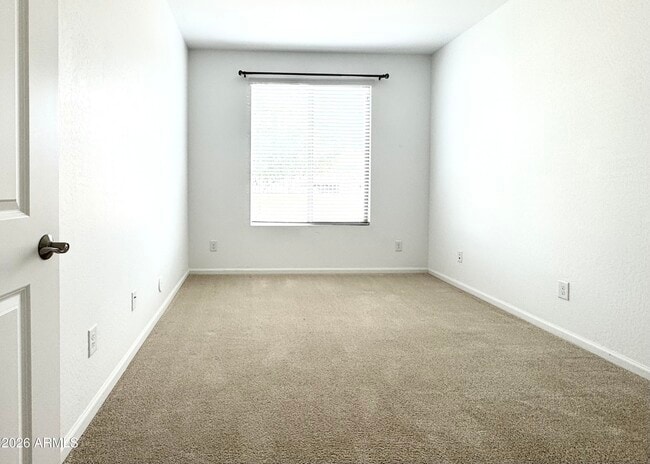 Building Photo - 16907 W Holly St