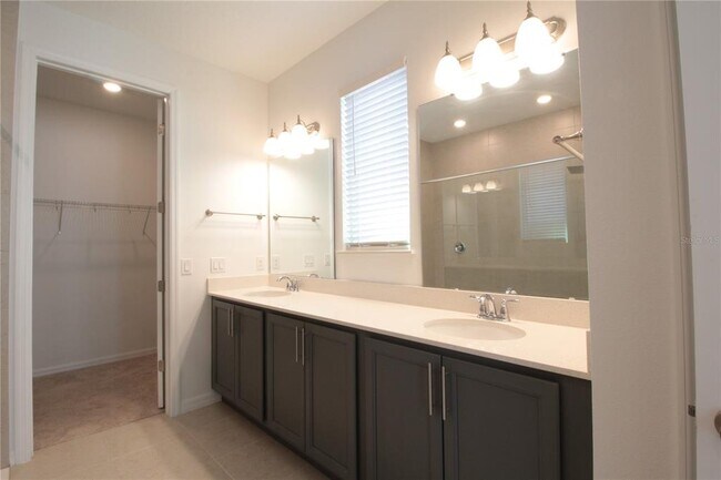 Building Photo - 3126 Voyager Ave