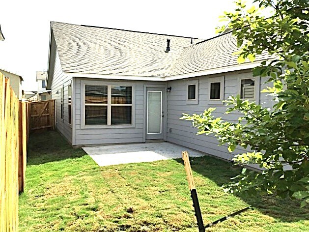 Building Photo - 8109 Cottage Rose Dr