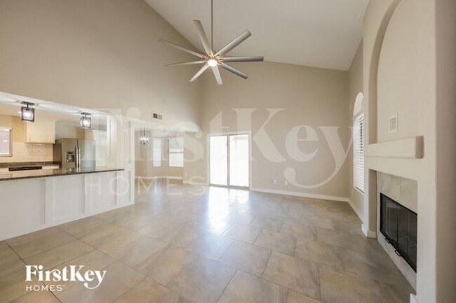 Building Photo - 3022 E Brookwood Ct